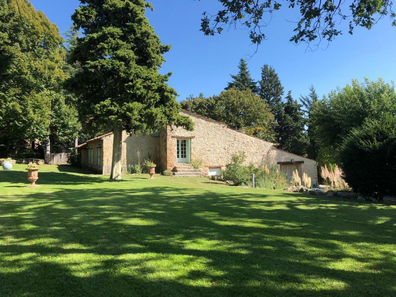 Ferme Le Pavillon Bed and Breakfast Bargemon Exteriör bild